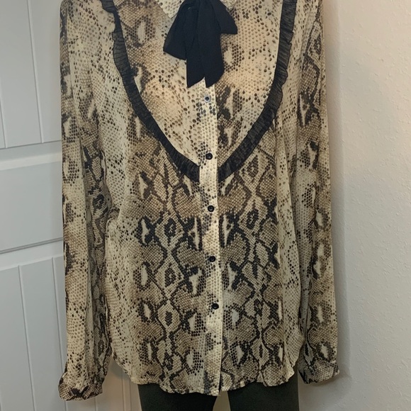 Snake Print Blouse - Picture 3 of 4